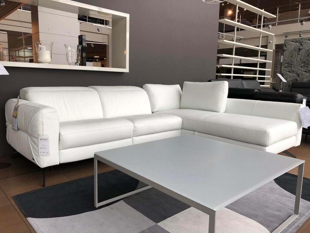 Sofa narożna C220 marki Natuzzi Editions